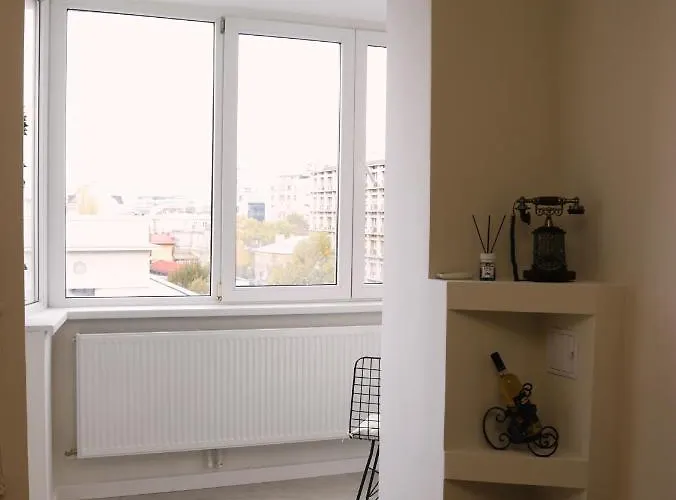 Mina Center Amzei * بوخارست