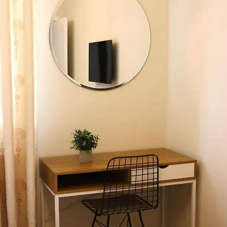 Mina Center Amzei Apartamento